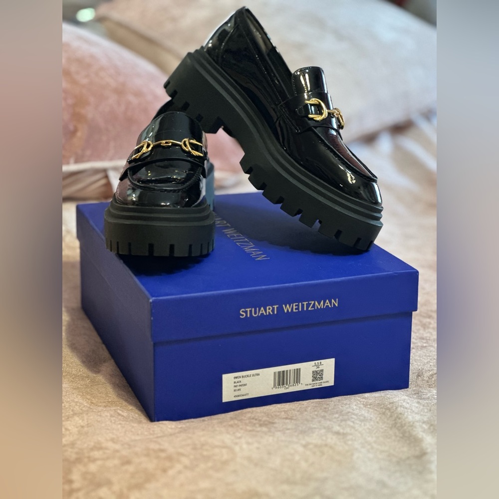 Stuart Weitzman loafer size 5.5